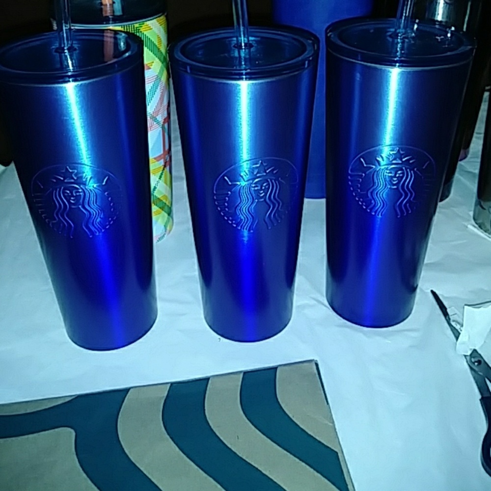 Starbucks Blue Ohmbre